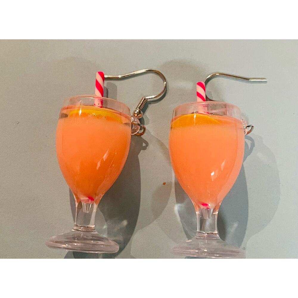 Dusty pink cocktail beverage pierced drop dangle earrings - NEW - - Picture 2 of 4
